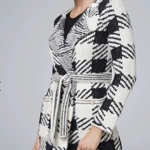 White House Black Market B&W Plaid Collared, Belted Sweater Coat Size M